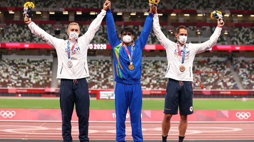 वेट कम करने को एथलेटिक्स में आए नीरज चोपड़ा ने ऑलिंपिक में देश का 121 साल का सूखा सोना जीतकर खत्म किया, भारत को एथलेटिक्स का अब तक पहला गोल्ड
